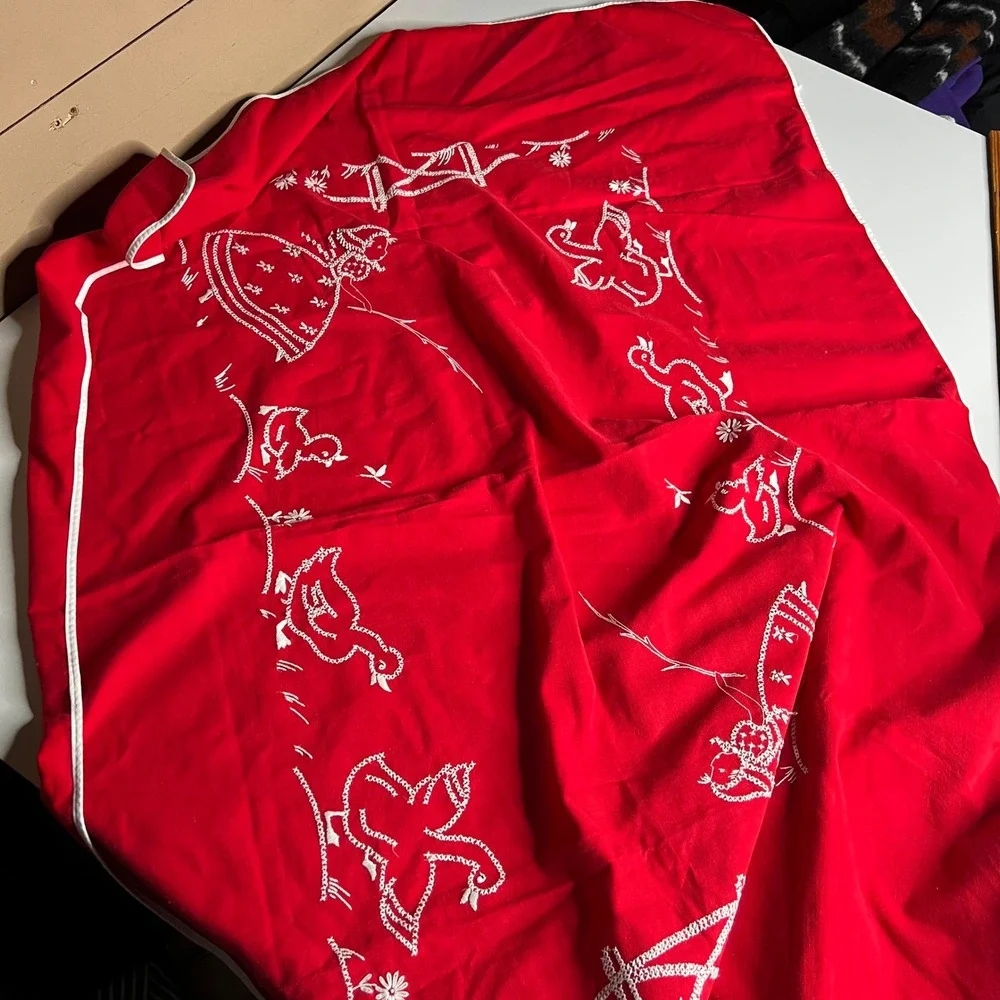 Vintage Red Sunbonnet Sue Embroidered Half Apron White Cross Stitch Ducks 1950s